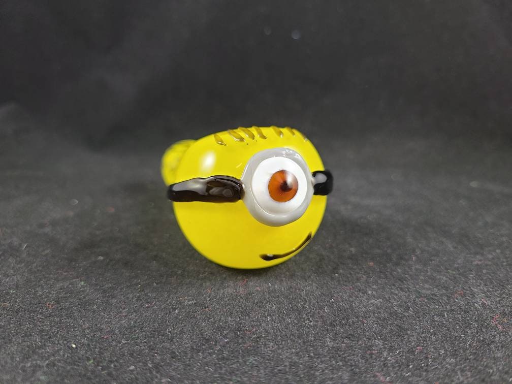 Yellow Cartoon Glass Pipe – Handblown Quirky Character Spoon – Funny Unique Smoking Pipe – Playful Handmade Gift for Fans of Animated Vibes