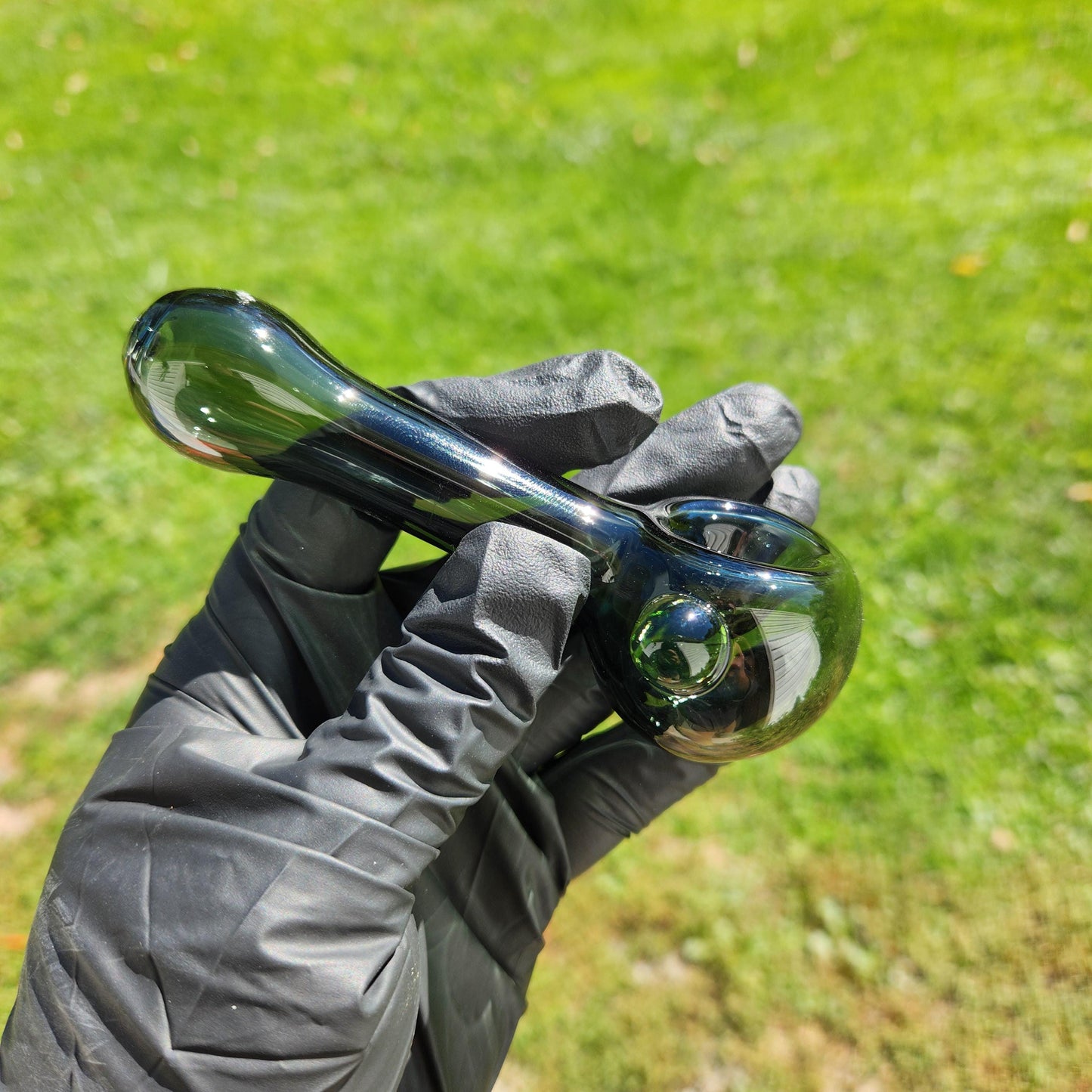 Budget-Friendly Pocket Pipe – Solid Forest Green Glass – 3.5” Everyday Carry, Simple and Durable Smoking Piece