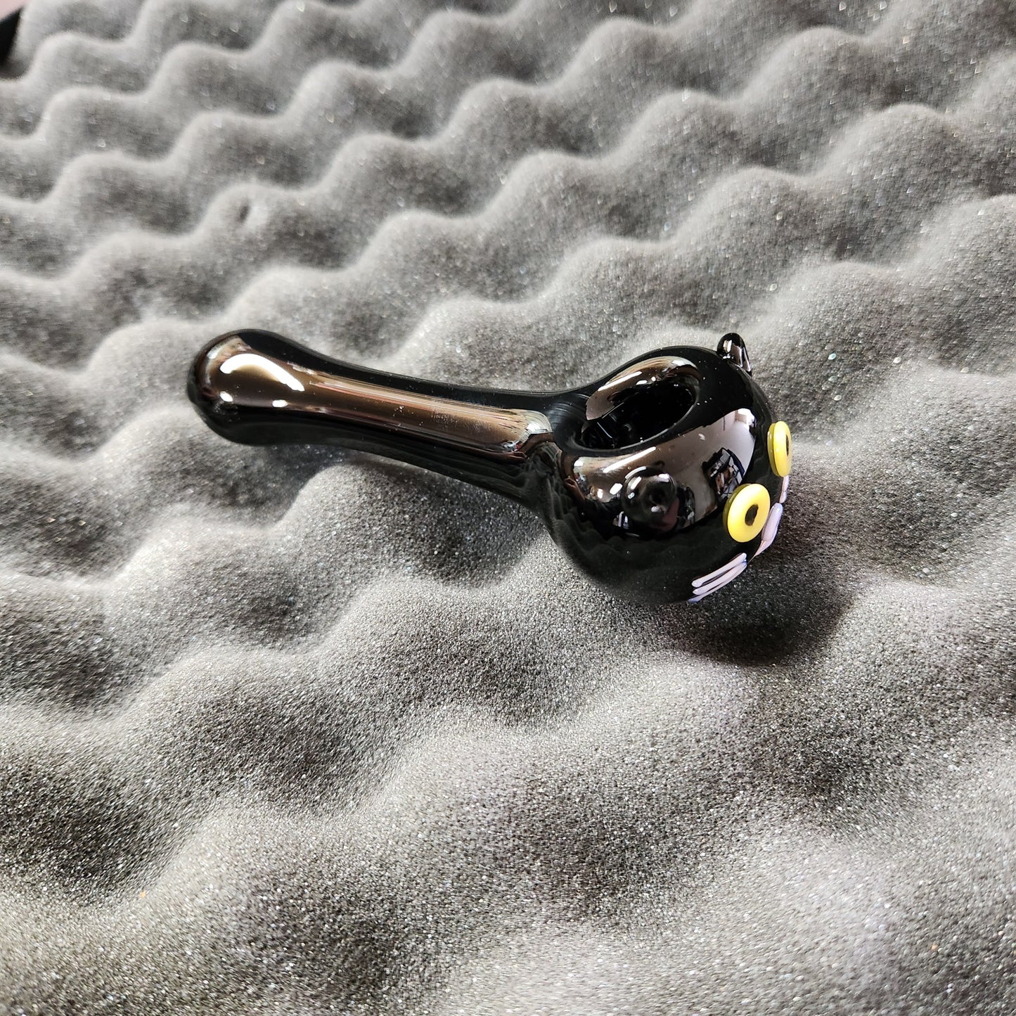 Black Cat Glass Pipe – Handblown Spoon Pipe with Cat Face – Halloween Smoking Pipe – Witchy Cat Lover Gift – Cute Animal Glass Art Pipe