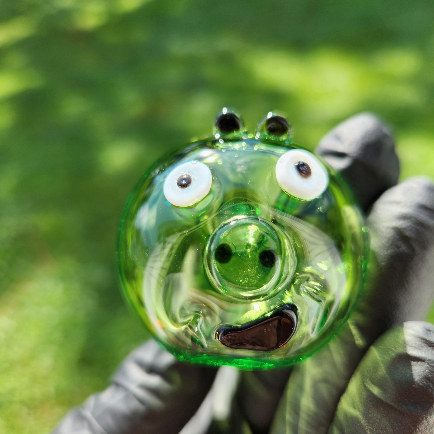 Green Pig Glass Pipe with Surprised Face | Funny Cartoon-Inspired Spoon Pipe | Hand-Blown 4" Art Glass Animal Bowl | Quirky Smoking Gift