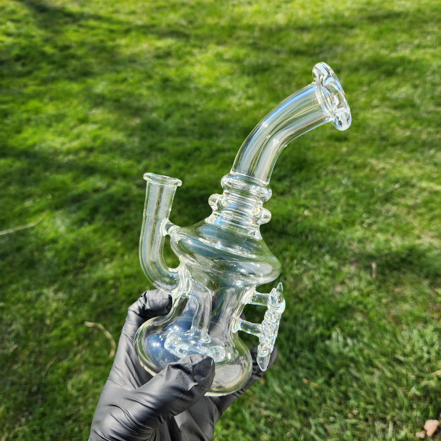 Ancient Alien Artifact Water Pipe – Clear Hourglass Bong w/ Showerhead Perc, Curved Maria Neck & 14mm Joint