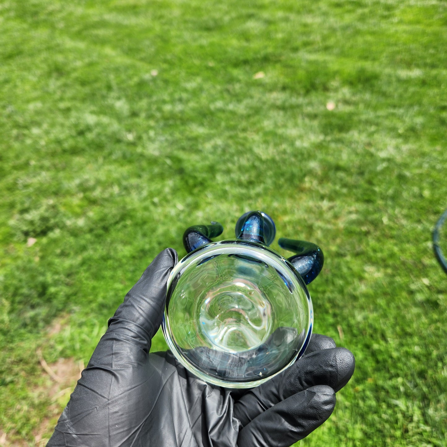 Alien Beaker Style Glass Water Pipe – Clear Bong w/ Blue Neck, Maria Mouthpiece, 14mm Downstem & Tentacle Accents