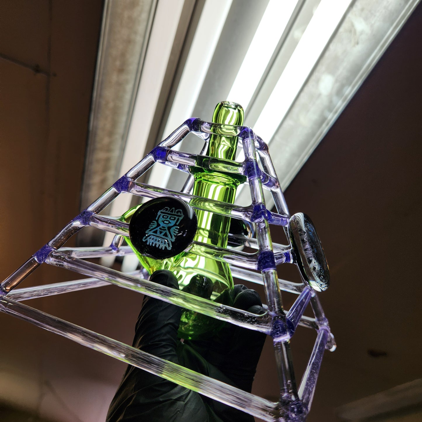 Ancient Alien Pyramid Water Pipe – Color Changing Glass Bong w/ Mayan Dichro Etching, 14mm Downstem & King’s Chamber Design