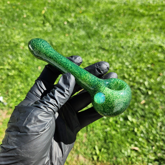 Green Frit Glass Pipe – Amphibious Pattern – Unique Hand-Blown Smoking Pipe – Reptile-Inspired Design – Choose Size