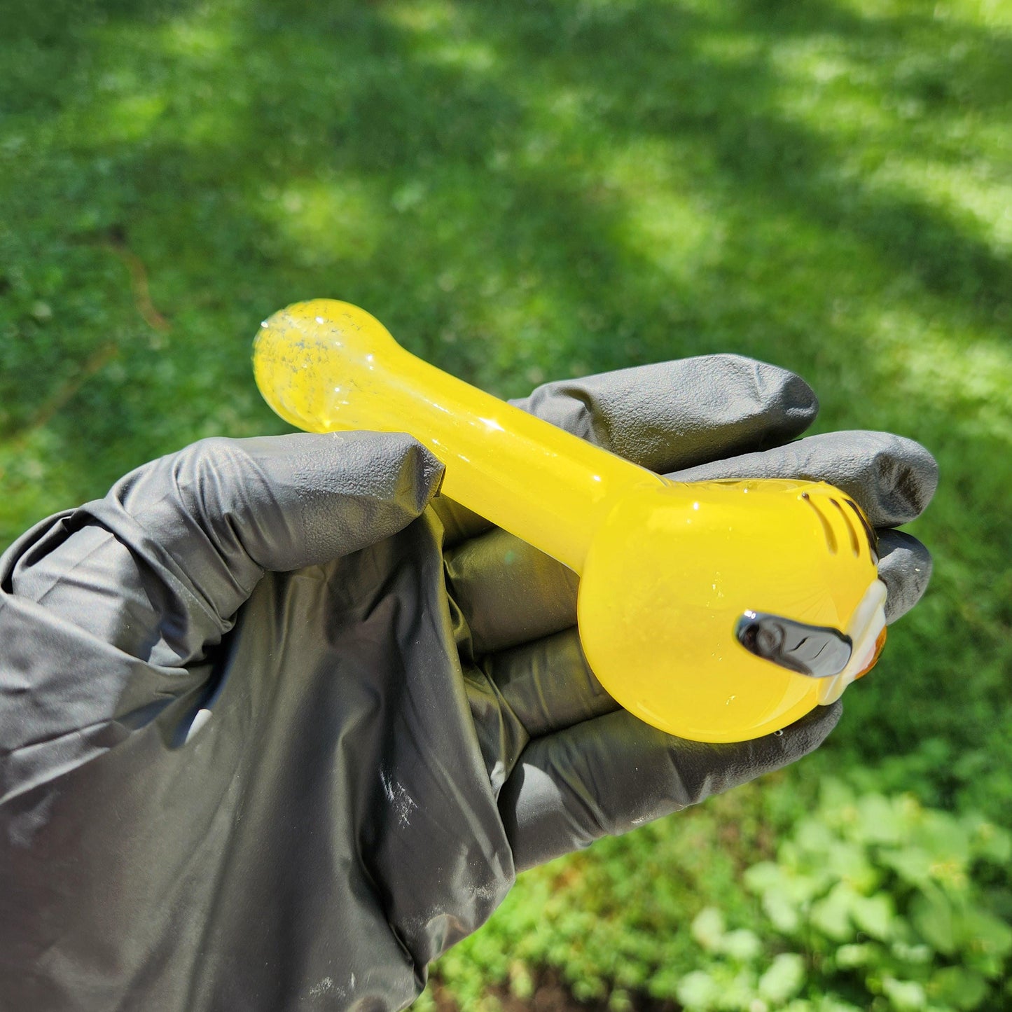 Yellow Cartoon Glass Pipe – Handblown Quirky Character Spoon – Funny Unique Smoking Pipe – Playful Handmade Gift for Fans of Animated Vibes
