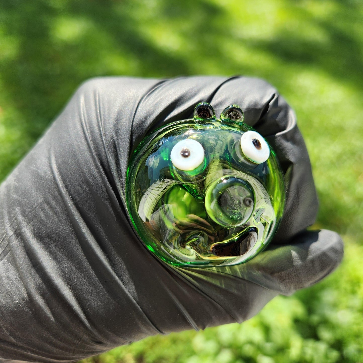 Green Pig Glass Pipe with Surprised Face | Funny Cartoon-Inspired Spoon Pipe | Hand-Blown 4" Art Glass Animal Bowl | Quirky Smoking Gift