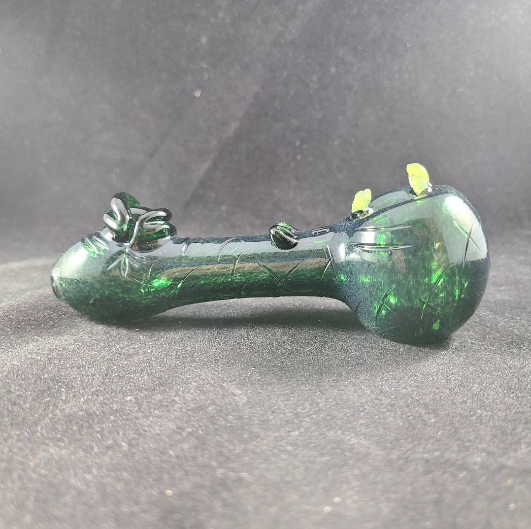 Green Monster Glass Pipe / Green Frit / Sculpted / Eye / Teeth / Heady