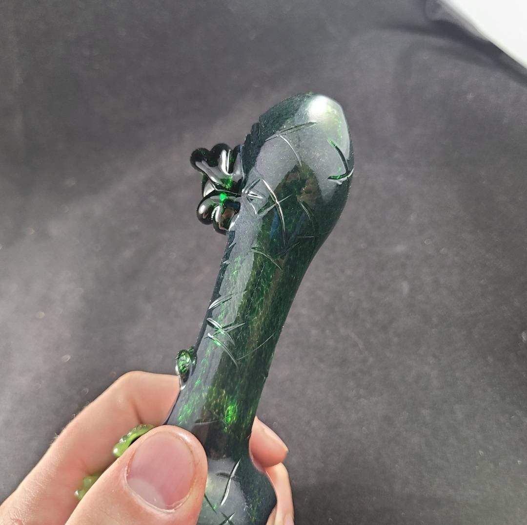 Green Monster Glass Pipe / Green Frit / Sculpted / Eye / Teeth / Heady