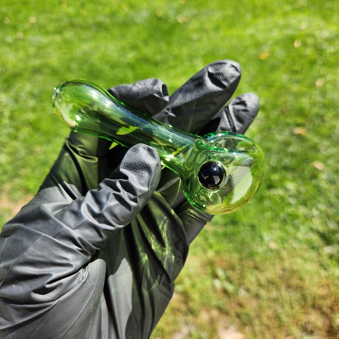 Budget-Friendly Pocket Pipe – Solid Forest Green Glass – 3.5” Everyday Carry, Simple and Durable Smoking Piece