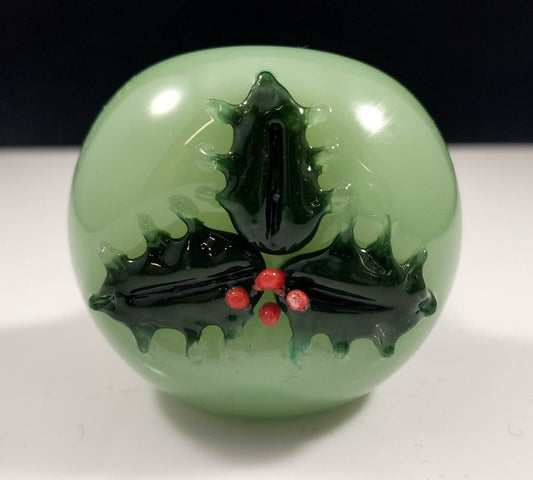 Holly Glass Pipe / Holiday Bowl / Christmas Pipe / Smoking Bowl / Glass Pipe / Christmas / Holiday / Mistletoe / Green