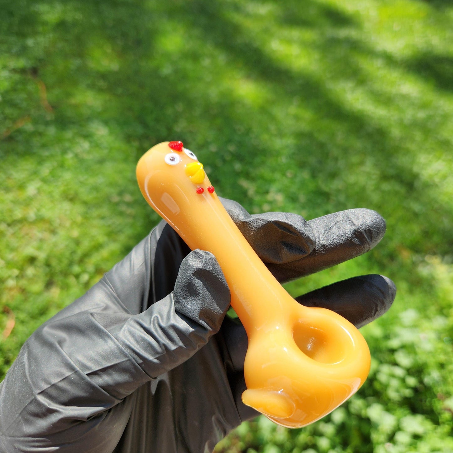 Chicken Glass Pipe | Hand-Blown Animal Spoon Pipe with Sculpted Hen | Funny Farmhouse Smoking Bowl | Unique Barnyard Glass Art Pipe Gift