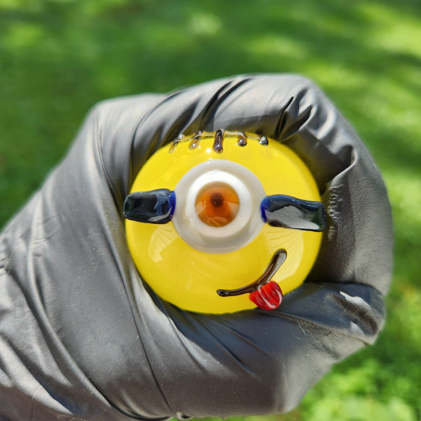 Yellow Cartoon Glass Pipe – Handblown Quirky Character Spoon – Funny Unique Smoking Pipe – Playful Handmade Gift for Fans of Animated Vibes
