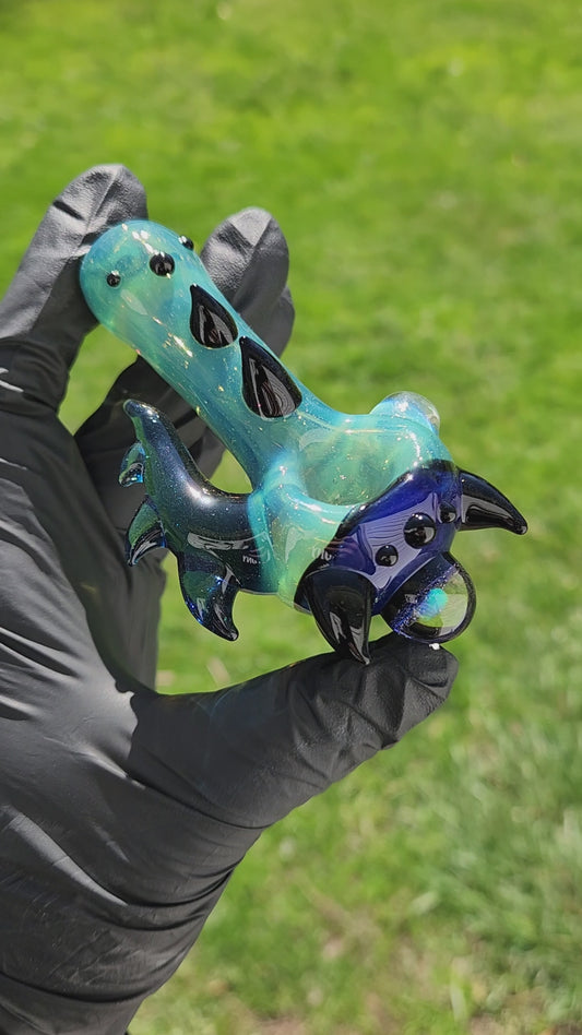 Hellstar Relics “Nebula Worm” Sea Green Glass Spoon Pipe – Blue Lens w/ Galaxy Opal & Horned Bowl Cluster